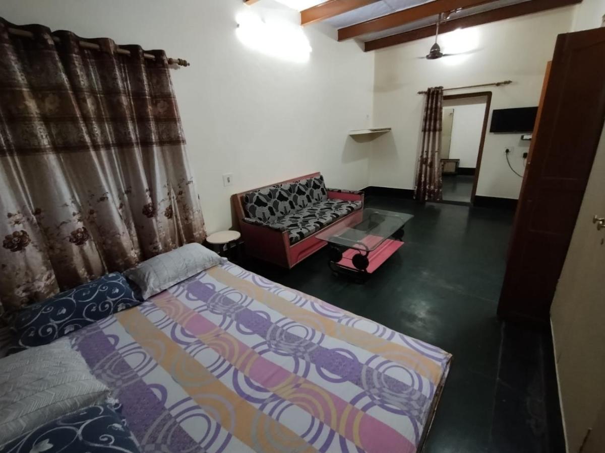 Heritage Homestay@Old City Near Ganges พาราณสี ภายนอก รูปภาพ