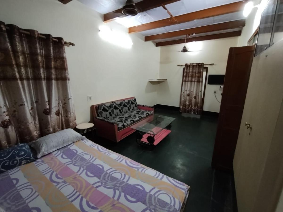 Heritage Homestay@Old City Near Ganges พาราณสี ภายนอก รูปภาพ